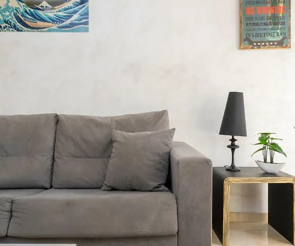 Turistic 4-attic Appartement *